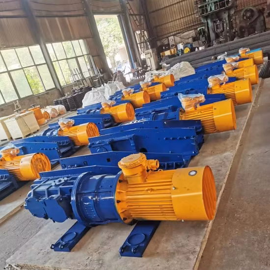 Transportador de banda inclinado fijo de techo largo con sistema de alta seguridad y bajo precio para equipos de manejo de materiales, cemento, minería y maquinaria de construcción